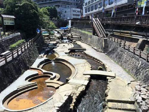 旅行青蛙有马温泉图片3