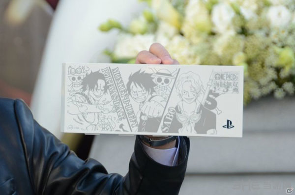 海贼无双3PS4主机1