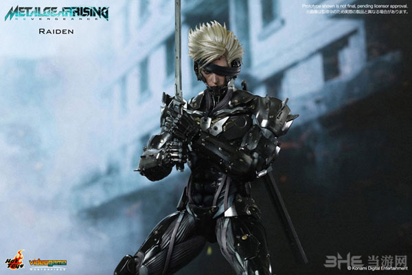 合金装备崛起复仇雷电手办2