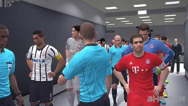 实况足球2016游戏截图3