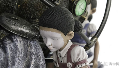 生化尖兵手办配图5