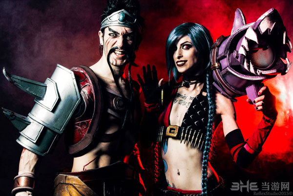 英雄联盟德莱文和金克丝cos