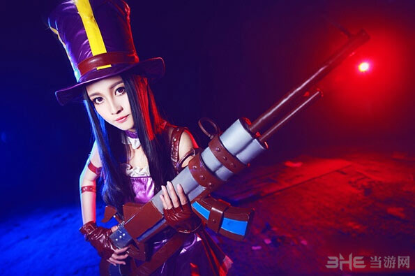 英雄联盟皮城女警cos2