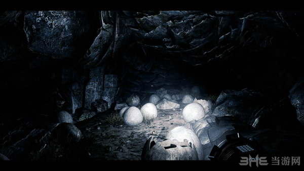 独自一人游戏截图1