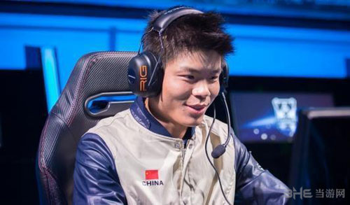 英雄联盟OMG战队配图