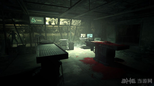 逃生告密者游戏截图1