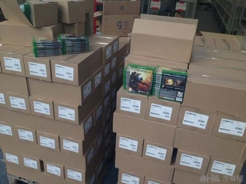 英国大型商场泰坦陨落库存情况2