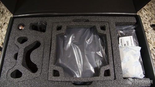 Steam主机开箱配图