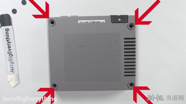 NESMini拆解图5