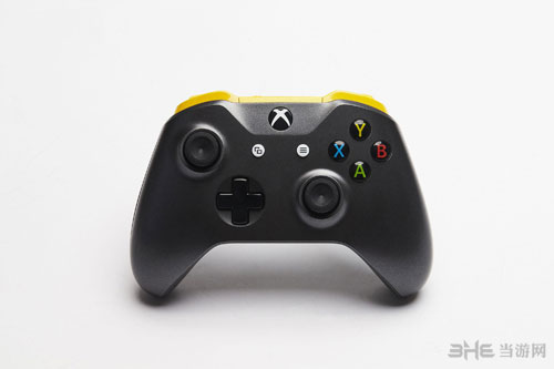 微软兰博基尼限定主机图片4