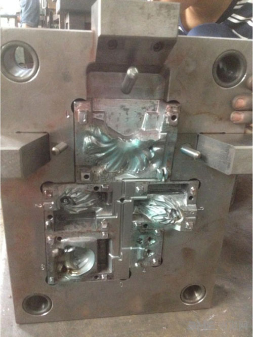 侠客风云传前传手办钢模图片1