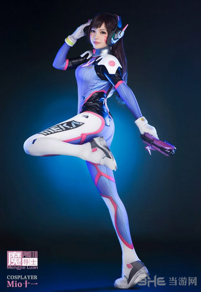 守望先锋D.VA人气萌妹COS截图6