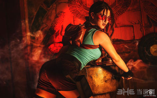 俄罗斯美女劳拉COS截图