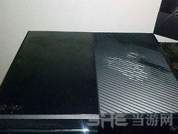 微软xbox one又爆新问题 主机流出白色液体2