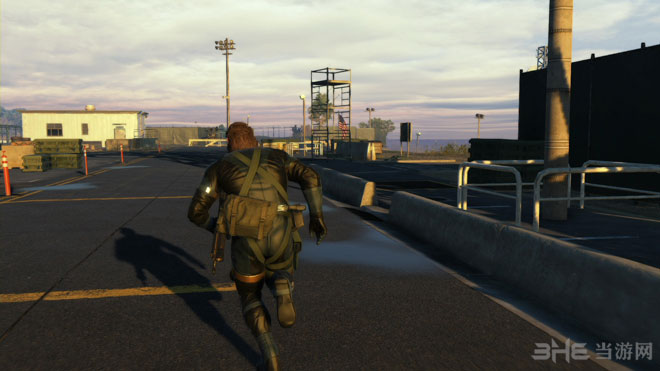 合金装备5幻痛游戏截图3